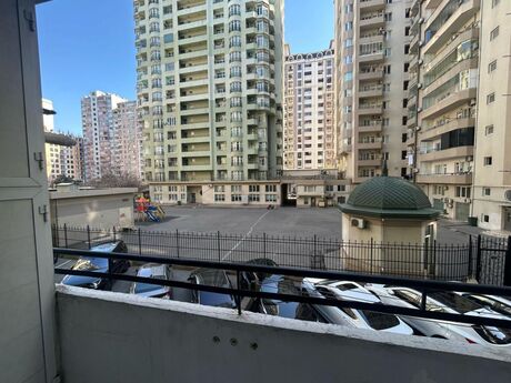 Elan №6051059 - Bakı, Nəriman Nərimanov m., 4 otaqlı, 160 m², 1/15 mərtəbə