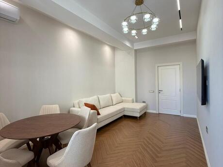 Elan №6051136 - Bakı, Nəriman Nərimanov m., 2 otaqlı, 73 m², 7/17 mərtəbə