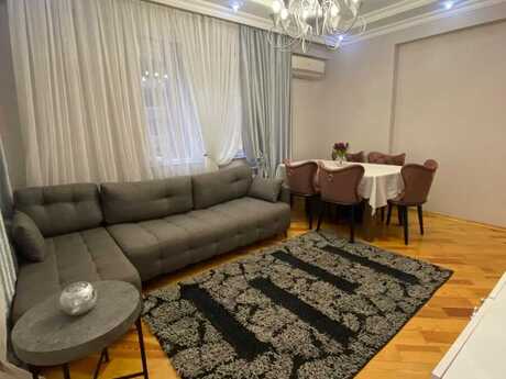 Elan №6051097 - Bakı, İnşaatçılar m., 2 otaqlı, 77 m², 9/19 mərtəbə