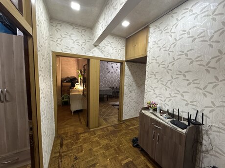3 otaqlı köhnə tikili - Əhmədli m. - 80 m²