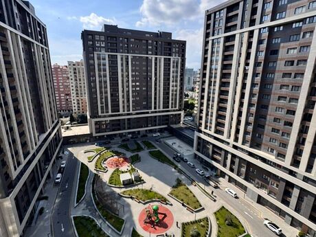 Elan №6051113 - Bakı, Şah İsmayıl Xətai m., 3 otaqlı, 128 m², 16/19 mərtəbə