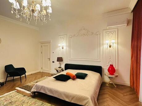 3 otaqlı yeni tikili - Nizami m. - 165 m²