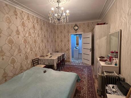 2 otaqlı köhnə tikili - İnşaatçılar m. - 45 m²