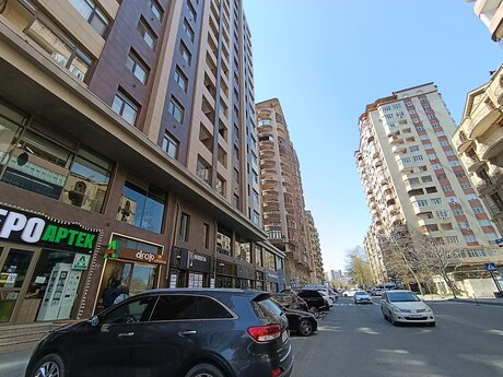3 otaqlı yeni tikili - Kubinka q. - 148 m²