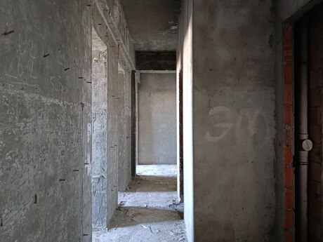 3 otaqlı yeni tikili - Kubinka q. - 148 m²