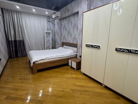 Kirayə 3 otaqlı mənzil, 170 m², Nizami: 1 350 ₼/ay 3