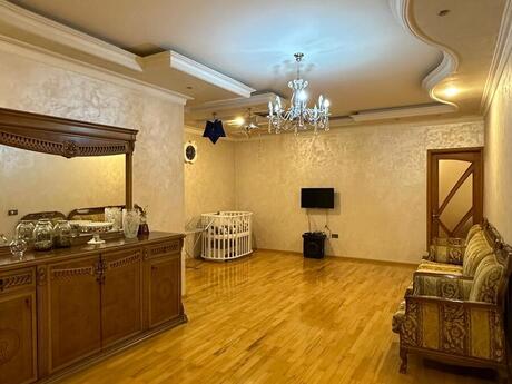 3 otaqlı mənzil, 108 m², Nəsimi: 330 000 ₼ 2