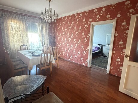 5 otaqlı köhnə tikili - Azadlıq Prospekti m. - 120 m²
