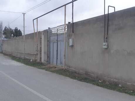 6 otaqlı həyət evi/bağ evi - Şüvəlan q. - 540 m²