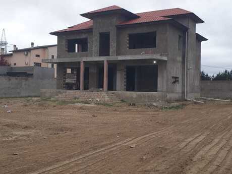 6 otaqlı həyət evi/bağ evi - Şüvəlan q. - 540 m²