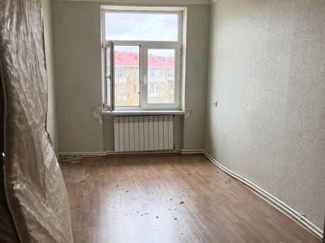 3 otaqlı köhnə tikili - Sumqayıt - 70 m²