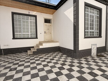 4 otaqlı həyət evi/bağ evi - Binə q. - 105 m²