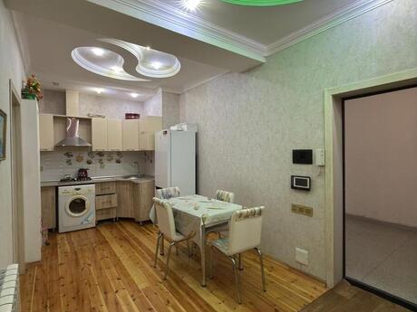 Elan №6051576 - Xırdalan, Xırdalan, 3 otaqlı, 85 m², 2/18 mərtəbə