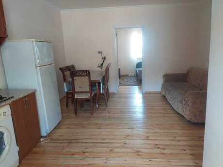 2 otaqlı həyət evi/bağ evi - Xırdalan - 60 m²