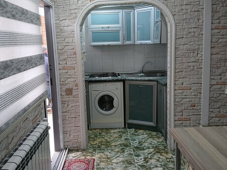 2 otaqlı həyət evi/bağ evi - Nizami m. - 50 m²