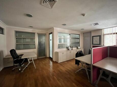 Obyekt - 28 May m. - 560 m²