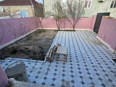 4 otaqlı həyət evi/bağ evi - Saray q. - 100 m²
