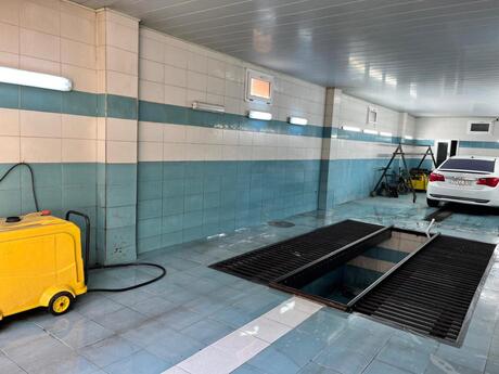 Obyekt - Xalqlar Dostluğu m. - 300 m²