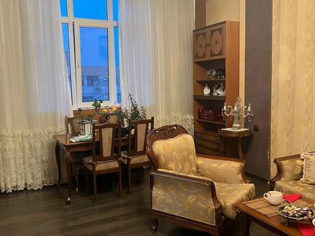 3 otaqlı yeni tikili - 8-ci mikrorayon q. - 78 m²