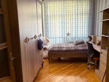 3 otaqlı yeni tikili - 8-ci mikrorayon q. - 100 m²