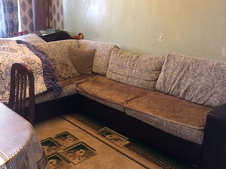 5 otaqlı köhnə tikili - Azadlıq Prospekti m. - 135 m²