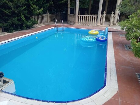 6 otaqlı həyət evi/bağ evi - Fatmayı q. - 400 m²