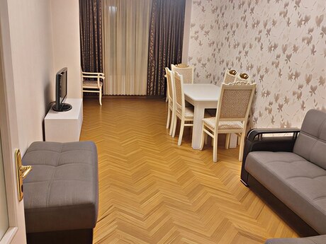 Объявление №6051808 - Баку, Ясамальский р., 2-комн., 80 м², 5/5 этаж