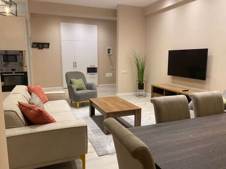 3-room apartment for rent, 120 m², Elmlər Akademiyası: 2 350 ₼/mo 5