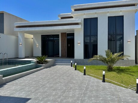 Elan №6051834 - Bakı, Mərdəkan q., 4 otaqlı, 180 m²