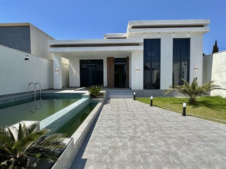 4 otaqlı həyət evi/bağ evi - Mərdəkan q. - 180 m²