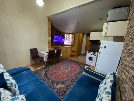2 otaqlı köhnə tikili - Nizami m. - 60 m²