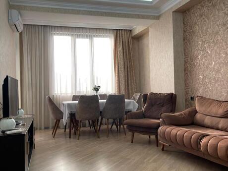 2 otaqlı yeni tikili - İnşaatçılar m. - 65 m²