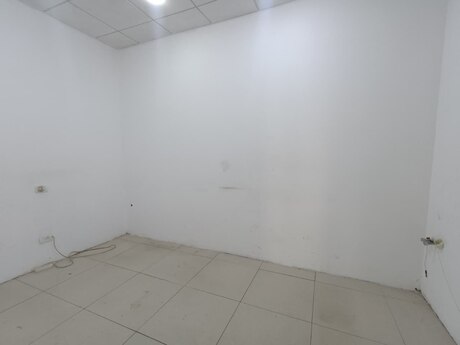 Obyekt - Şah İsmayıl Xətai m. - 130 m²