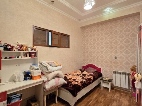 3-комн. новостройка - м. Кара Караев - 72 м²