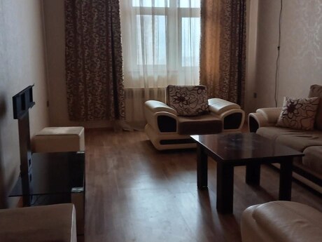 Объявление №6051955 - Баку, м. Иншаатчылар, 2-комн., 100 м², 7/17 этаж