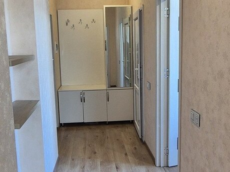 1 otaqlı yeni tikili - 28 May m. - 42 m²