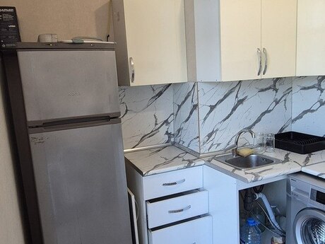 1 otaqlı yeni tikili - 28 May m. - 42 m²