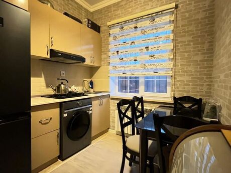 4 otaqlı həyət evi/bağ evi - Xırdalan - 100 m²