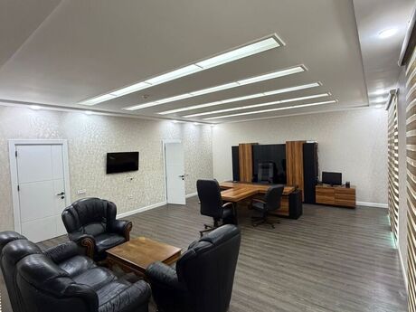4 otaqlı ofis - Gənclik m. - 240 m²