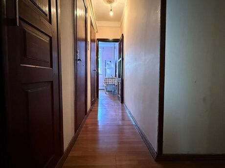 3-комн. вторичка - м. Кара Караев - 90 м²