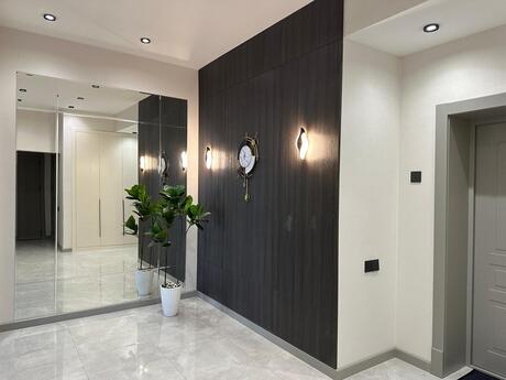 Kirayə 3 otaqlı mənzil, 90 m², 28 May: 1 800 ₼/ay 3