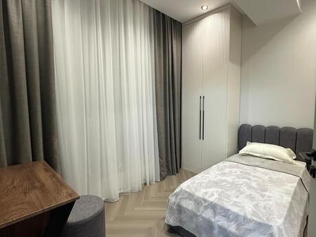 Kirayə 3 otaqlı mənzil, 90 m², 28 May: 1 800 ₼/ay 4