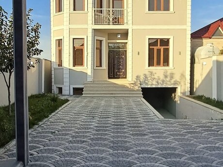 8 otaqlı həyət evi/bağ evi - İmişli - 370 m²