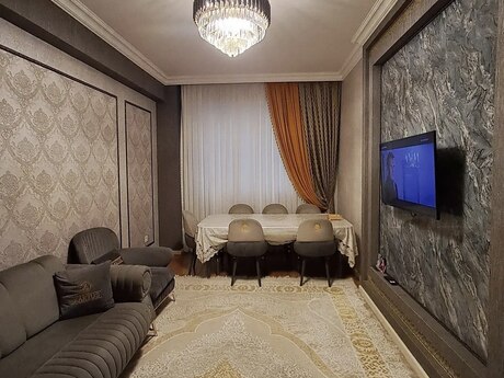 8 otaqlı həyət evi/bağ evi - İmişli - 370 m²