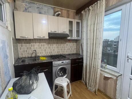 2 otaqlı köhnə tikili - Qara Qarayev m. - 55 m²