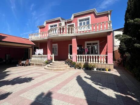 7 otaqlı həyət evi/bağ evi - Zabrat q. - 300 m²