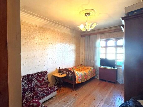 3 otaqlı köhnə tikili - Gənclik m. - 80 m²