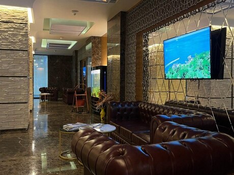 4 otaqlı yeni tikili - Nizami m. - 200 m²