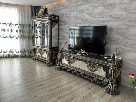 5 otaqlı yeni tikili - Şah İsmayıl Xətai m. - 226 m²