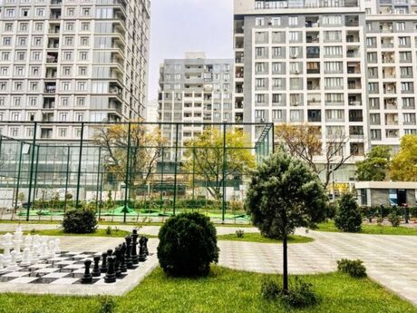4 otaqlı yeni tikili - 28 May m. - 195 m²